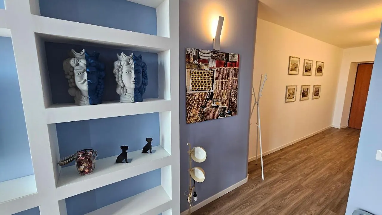 Live Ci'Cala Apartment Palermo 0*,  Italy