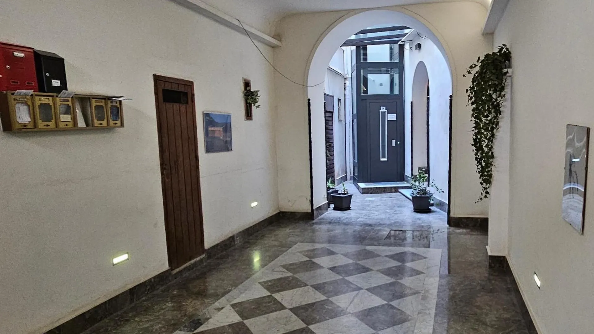 Live Ci'Cala Apartment Palermo